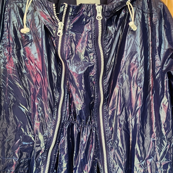 Iridescent Hooded Jacket - Picture 2 of 6